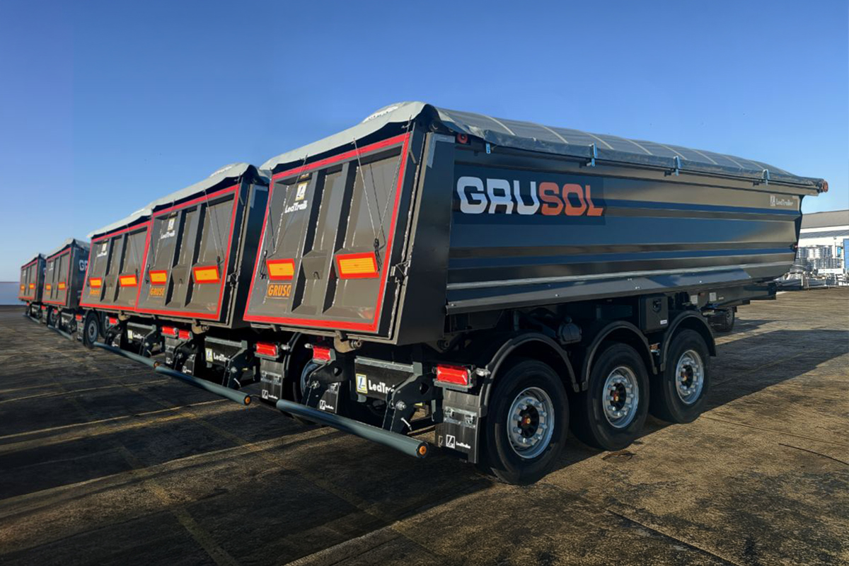Grusol amplía su flota con 5 basculantes de obra Lecitrailer